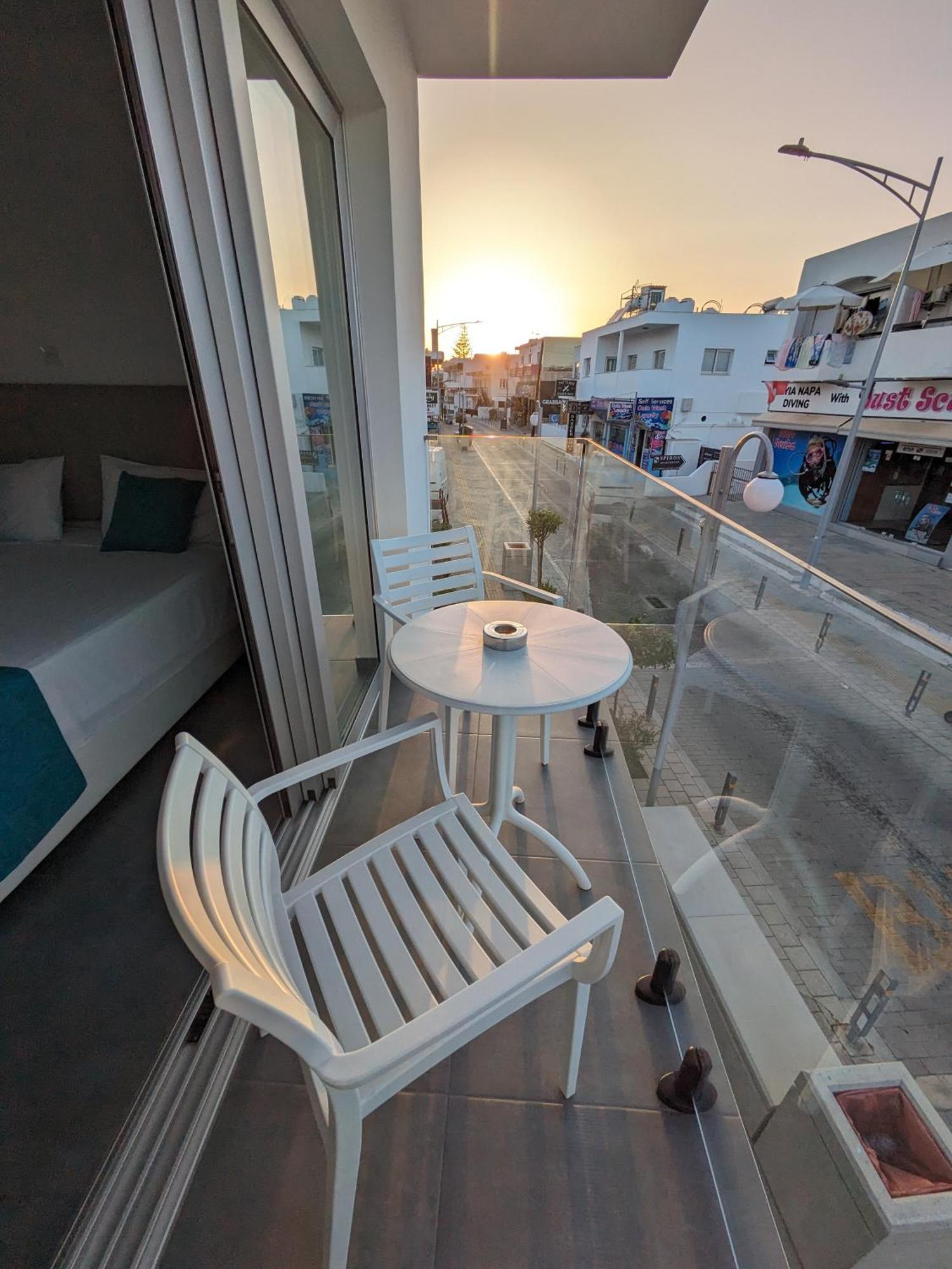 Memory Apartments Ayia Napa Ngoại thất bức ảnh